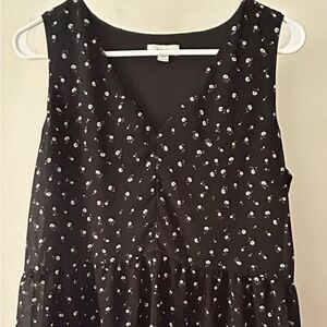 Kensie Black Sleeveless V-Neck Floral Print Top